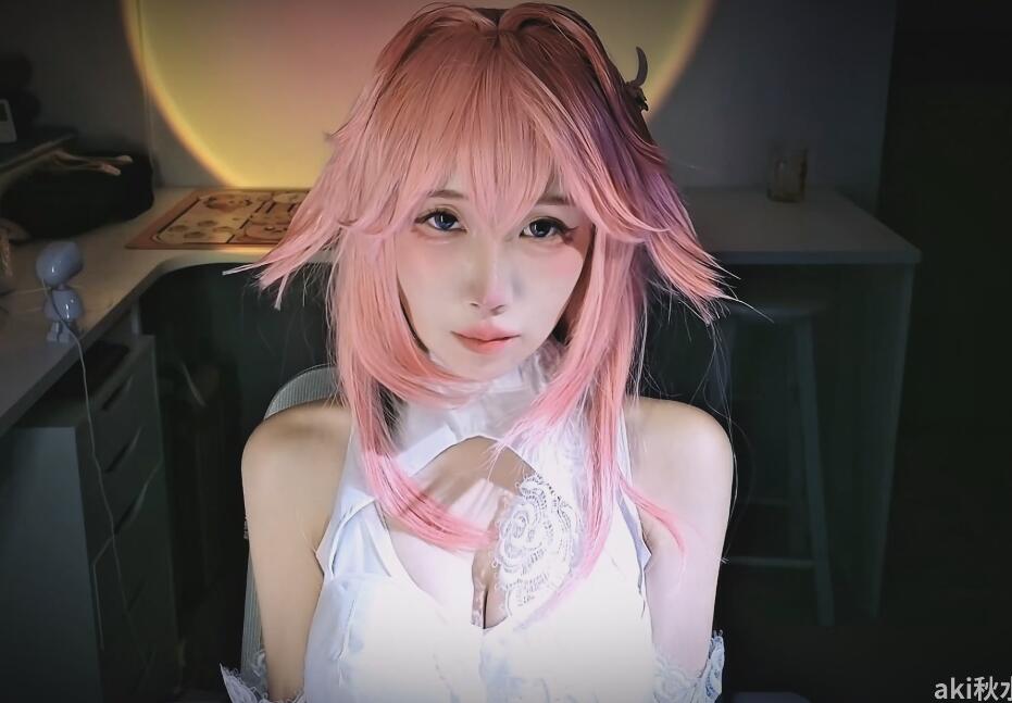 从B站aki秋水”神子旗袍”看虚拟主播的感官美学突破-视听日记VIP